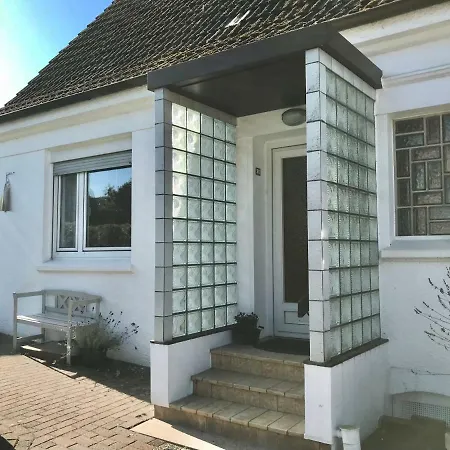 Liegeplatz Twee Apartment Laboe Exterior photo